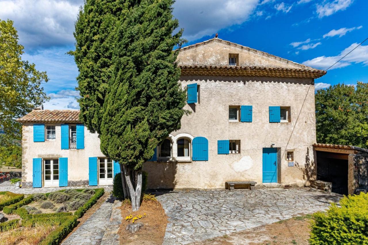 Villa Spacieuse Avec Jardin A Saignon Exterior photo